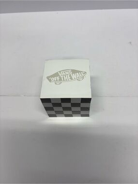 Vans - Off The Wall Paper Note Cube Promotional Sticky Notes Self-Stick Note Pad